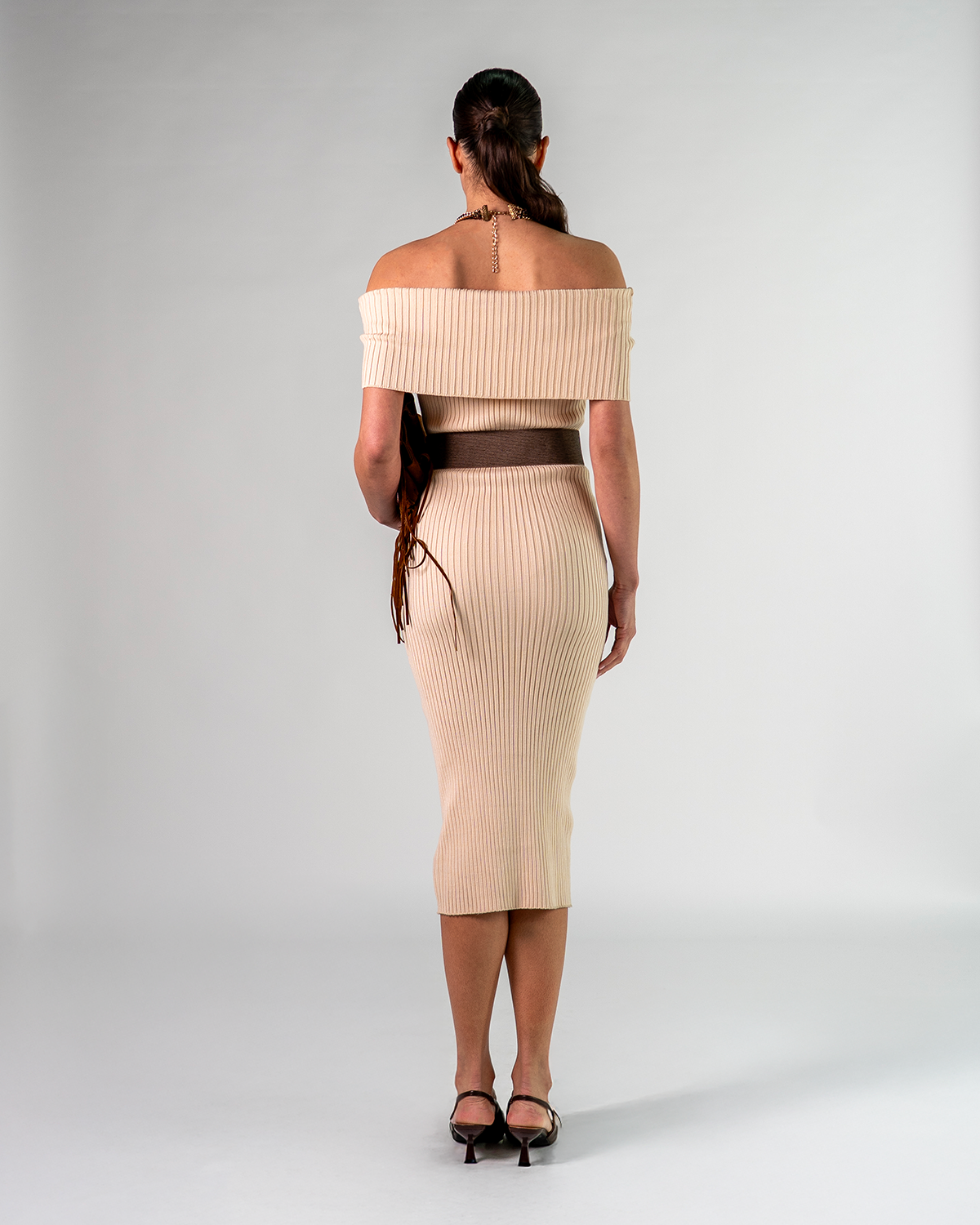 Abito Midi in Maglia Scollo Bardot