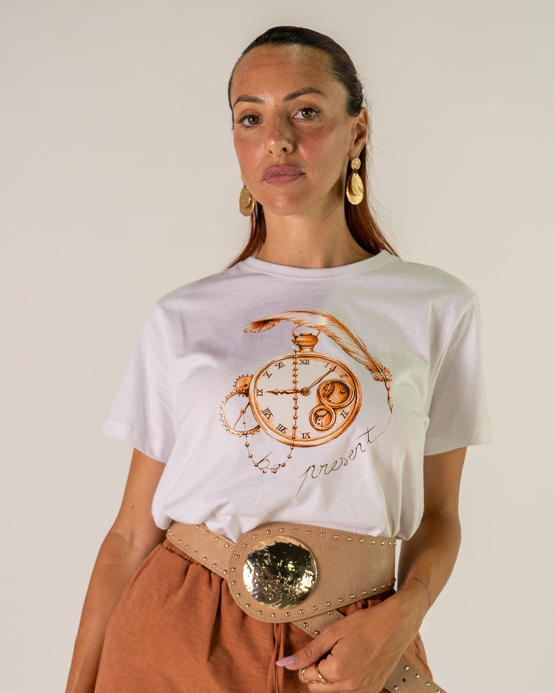 T-shirt Be Present