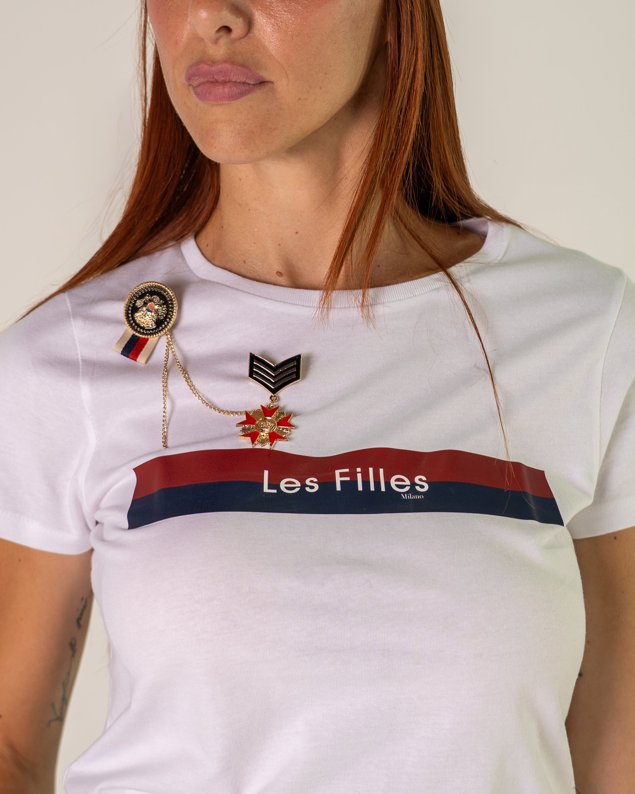 T-shirt Les Filles con Spille Gioiello