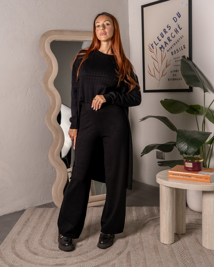 Completo in lana con top girocollo