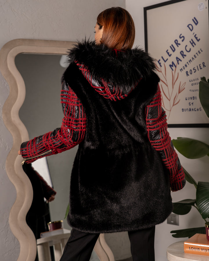 Cappotto fantasia con pelliccia
