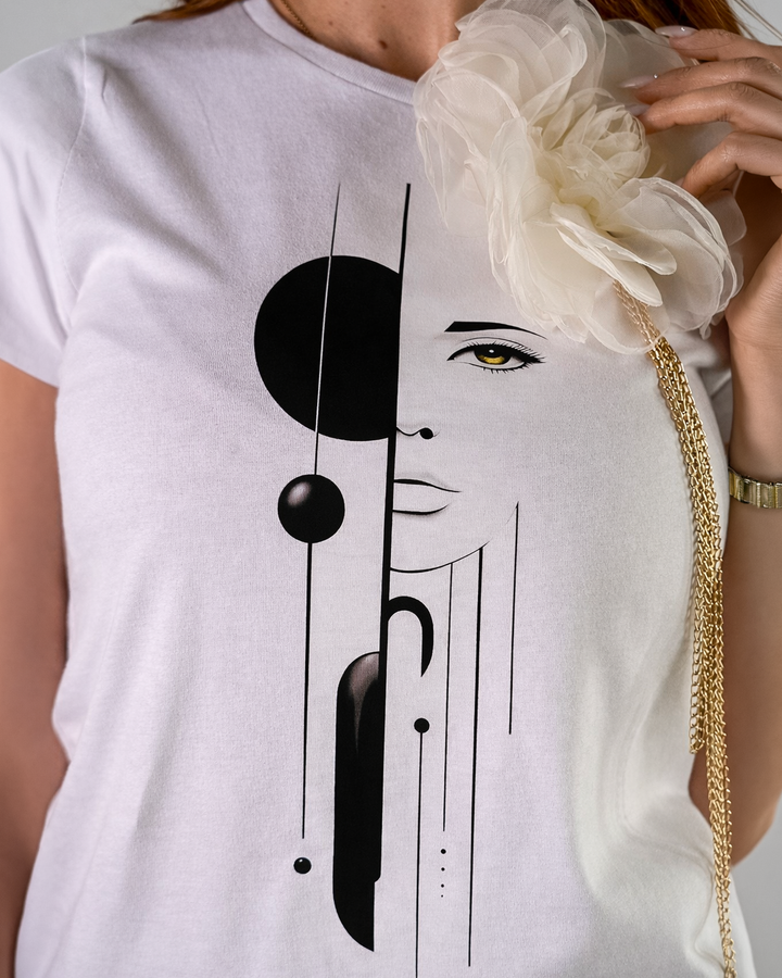T shirt volto astratto