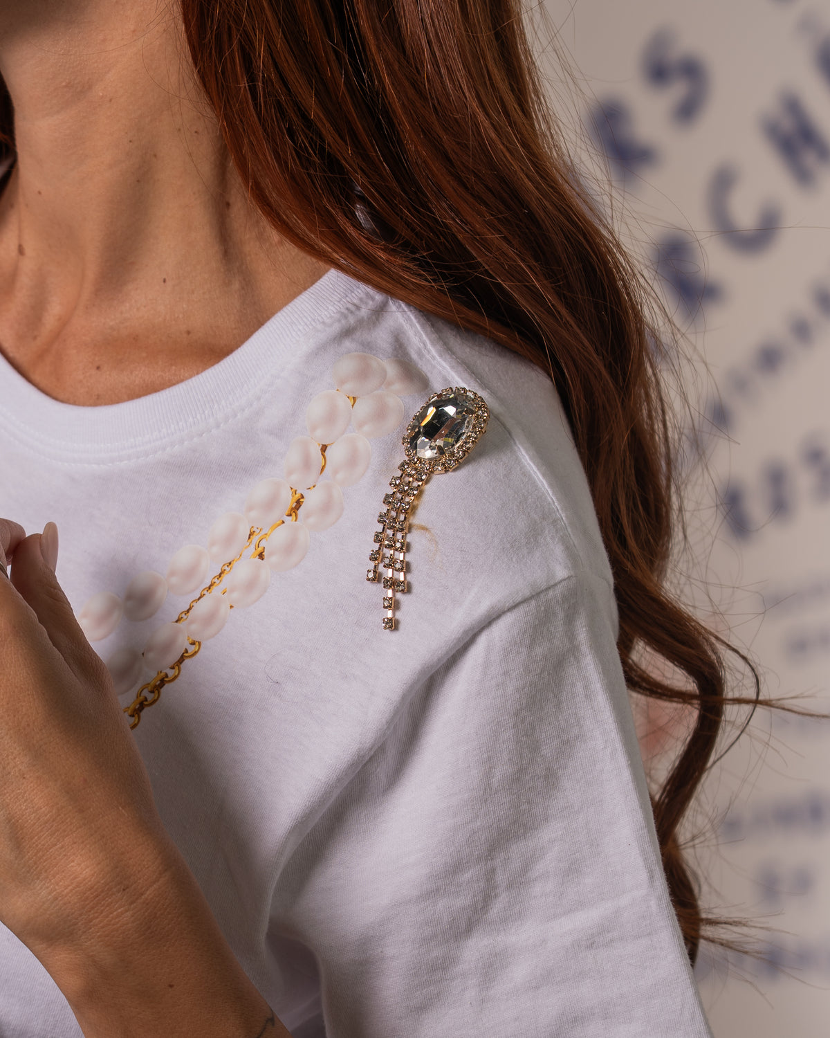 T-shirt Collana con Gioiello