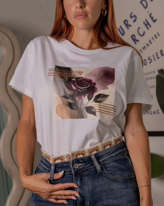 T-shirt Floreale con Rosa F/W