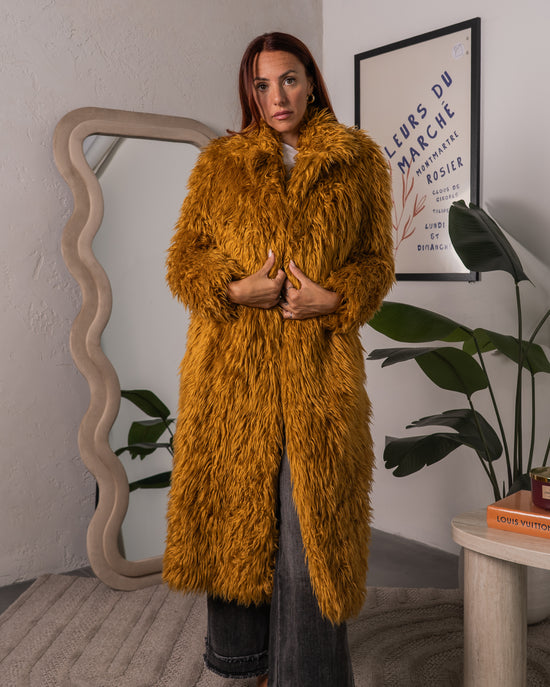 Cappotto Lungo in Ecopelliccia